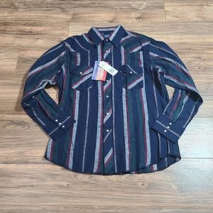 Wrangler Pearl Snap Button Down Shirt